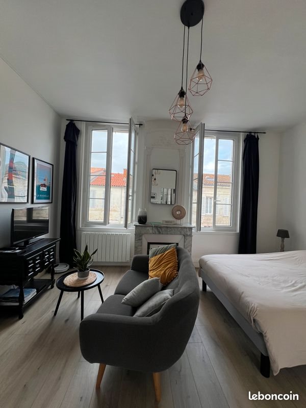 Appartement à louer, 30m², Rochefort