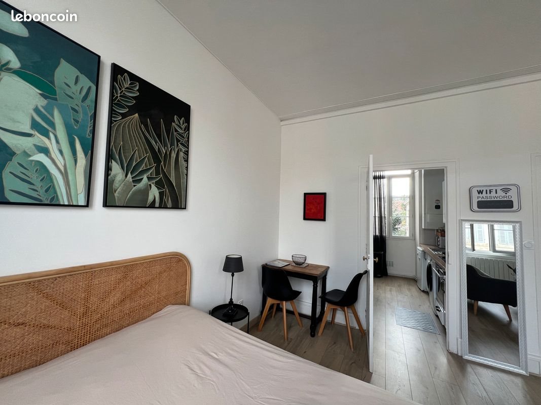 Appartement à louer, 30m², Rochefort