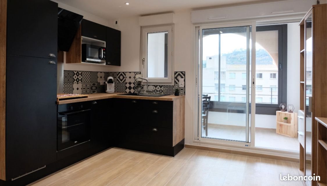 Appartement à louer, 45m², Bastia