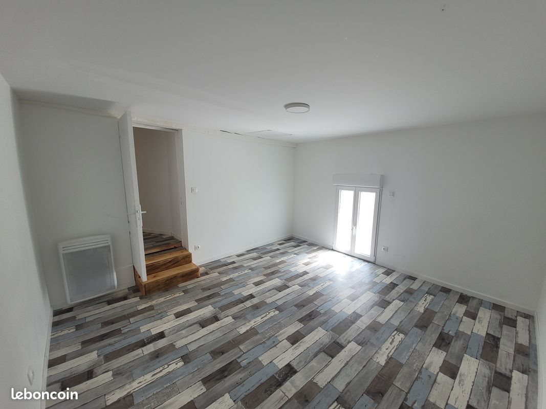 Maison à louer, 82m², Clermont-Créans
