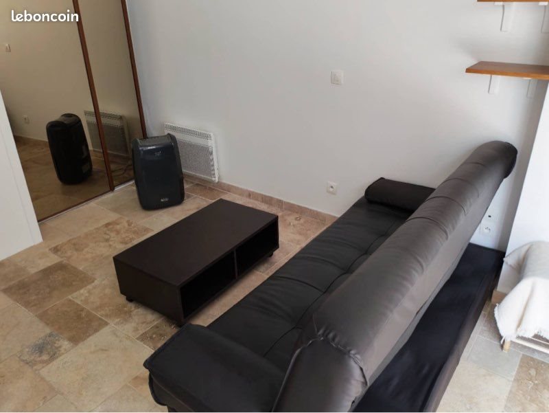 Maison à louer, 49m², Poussan