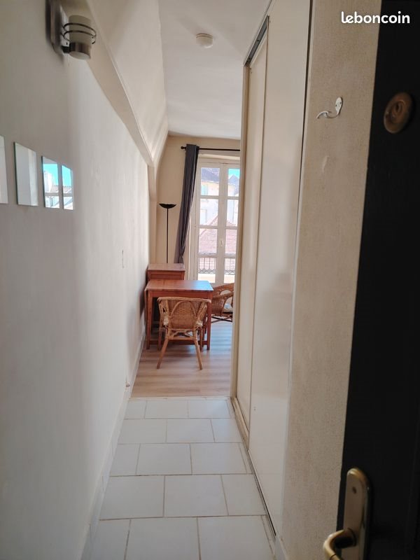 Appartement à louer, 24m², Saint-Germain-en-Laye