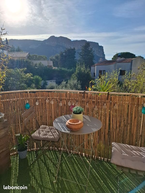 Appartement à louer, 85m², Cassis