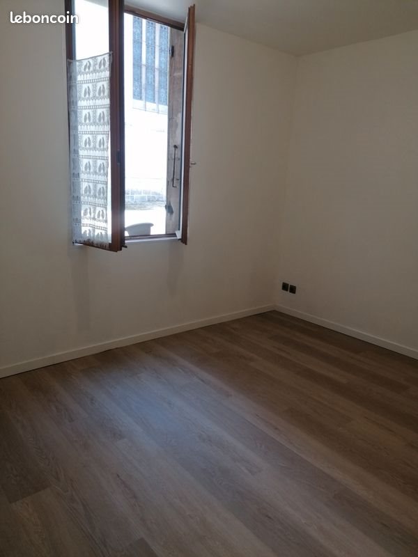 Appartement à louer, 27m², Saint-Porchaire