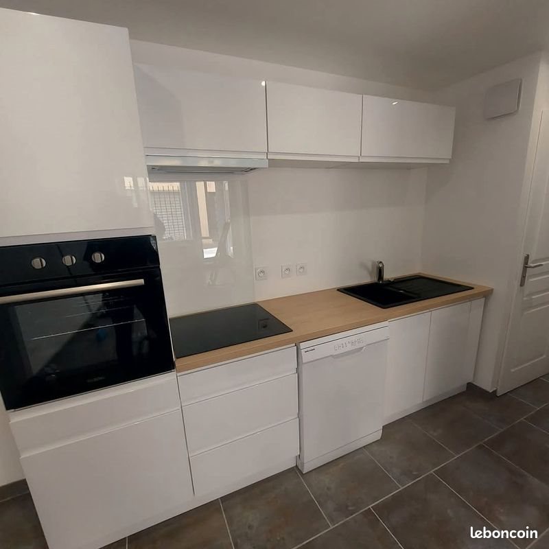 Maison à louer, 90m², Vias