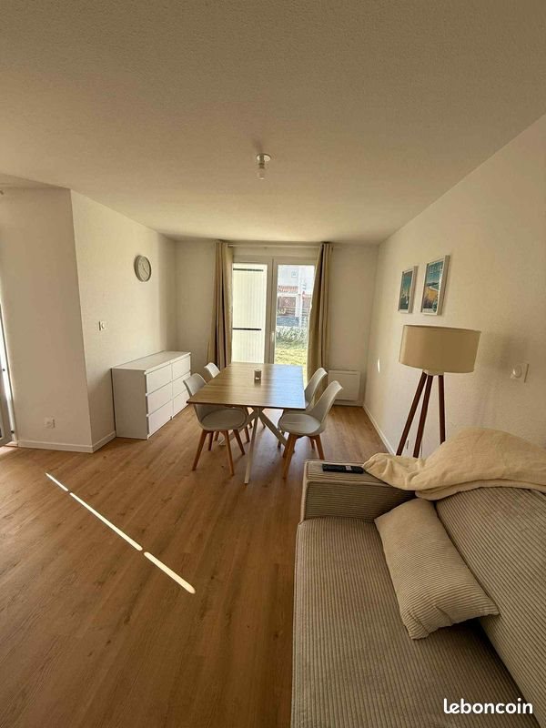 Appartement à louer, 25m², La Rochelle