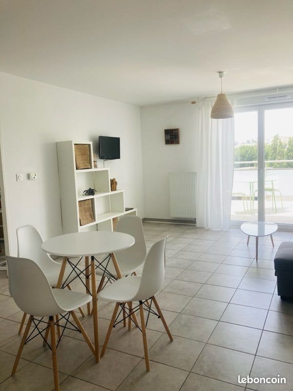 Appartement à louer, 45m², Marseille 11ème