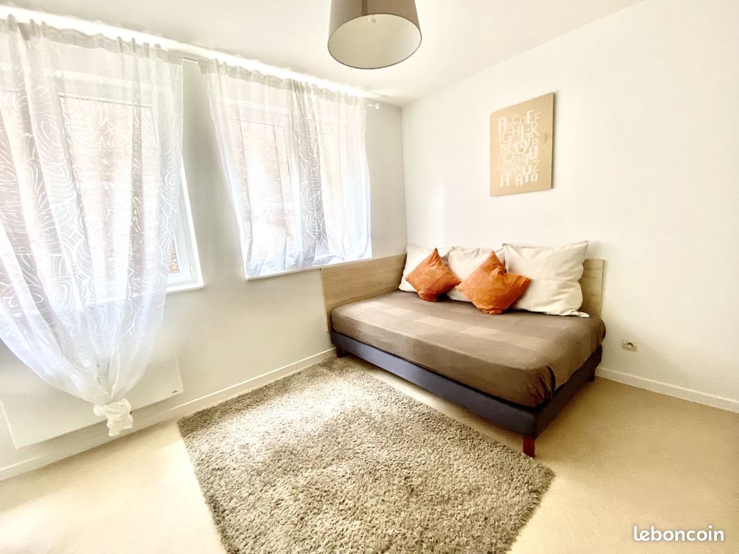 Appartement à louer, 21m², Saint-Etienne