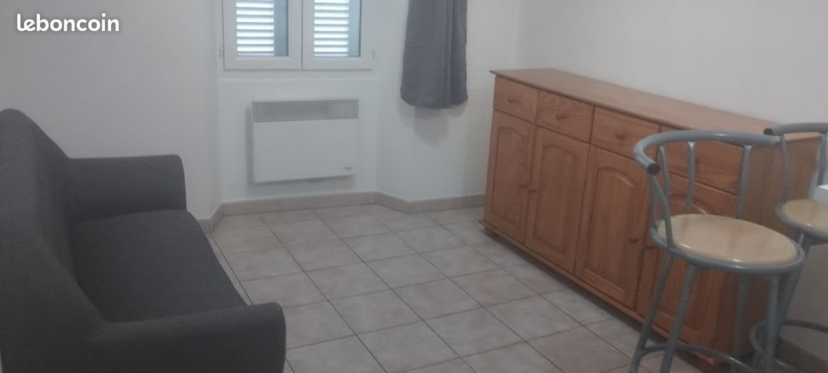 Appartement à louer, 25m², Forcalqueiret