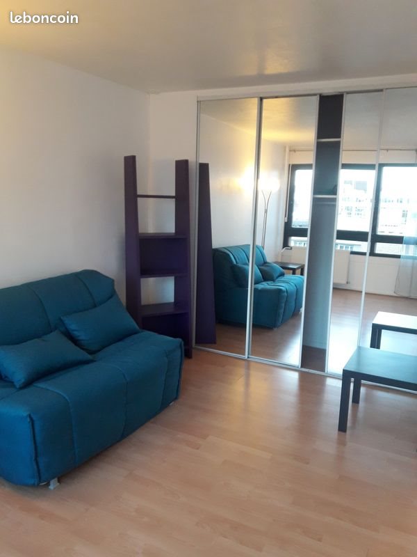 Appartement à louer, 26m², Nanterre
