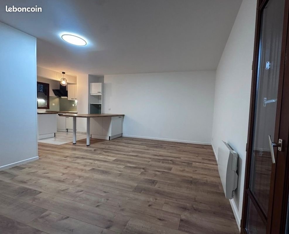 Appartement à louer, 57m², Hédé