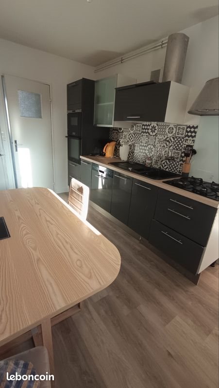 Maison à louer, 70m², Châtillon-en-Vendelais