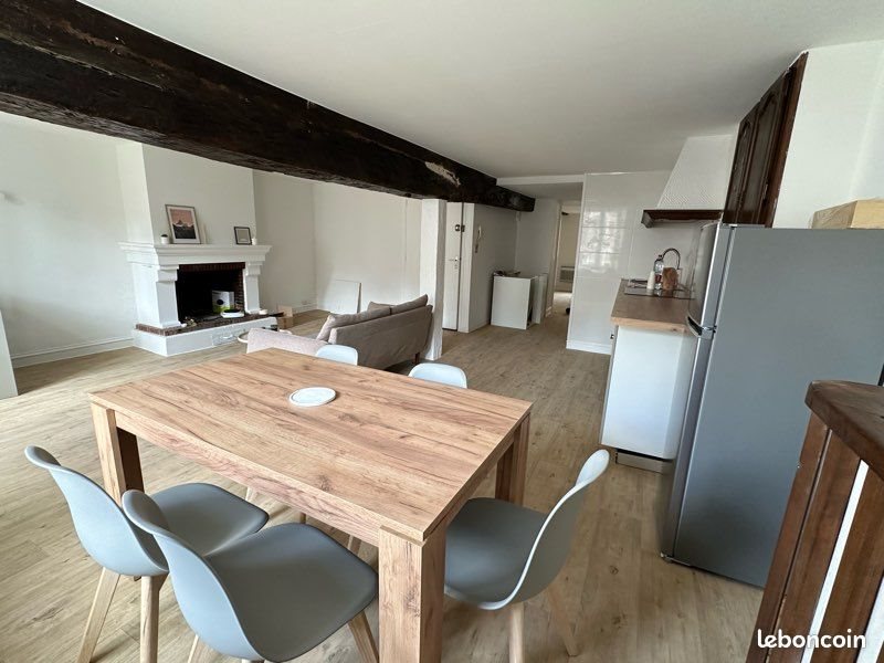 Appartement à louer, 65m², Laon