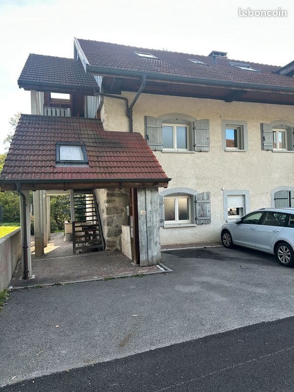 Appartement à louer, 107m², La Muraz