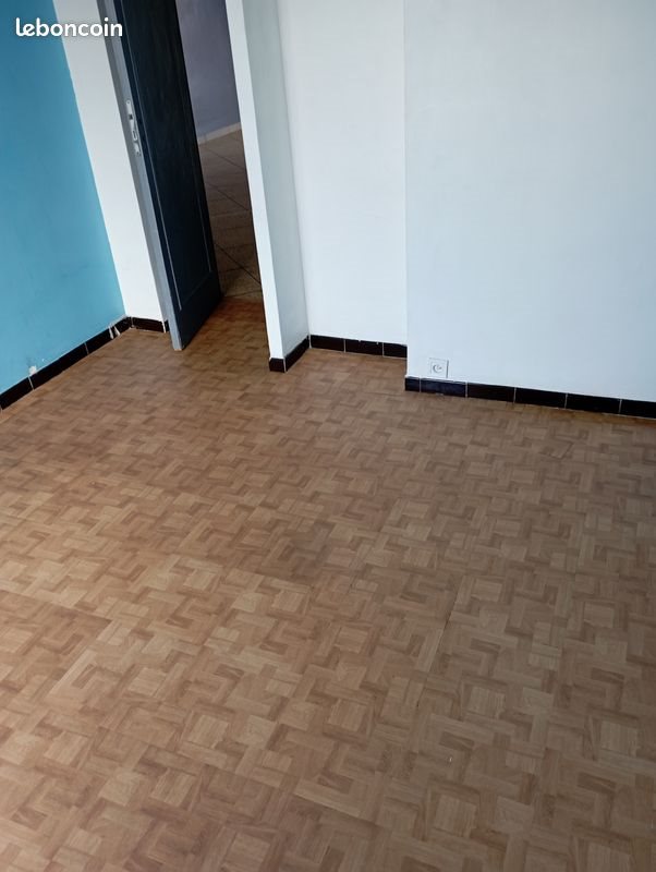 Appartement à louer, 69m², Marseille 9ème
