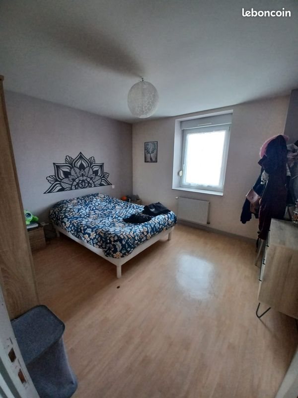 Appartement à louer, 77m², Gilley