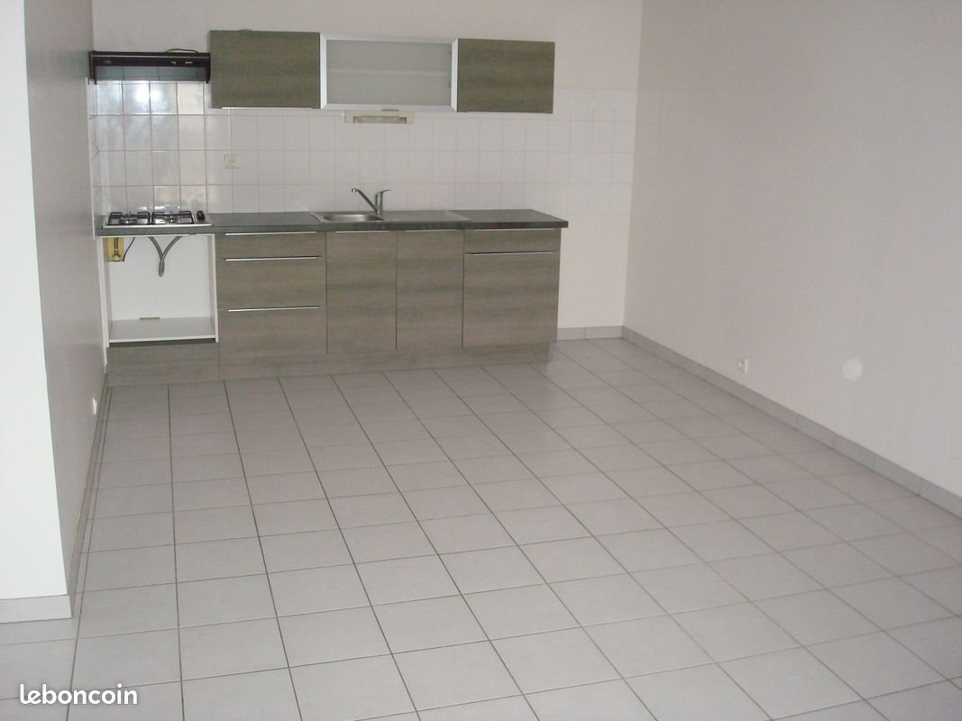 Appartement à louer, 49m², Miserey-Salines