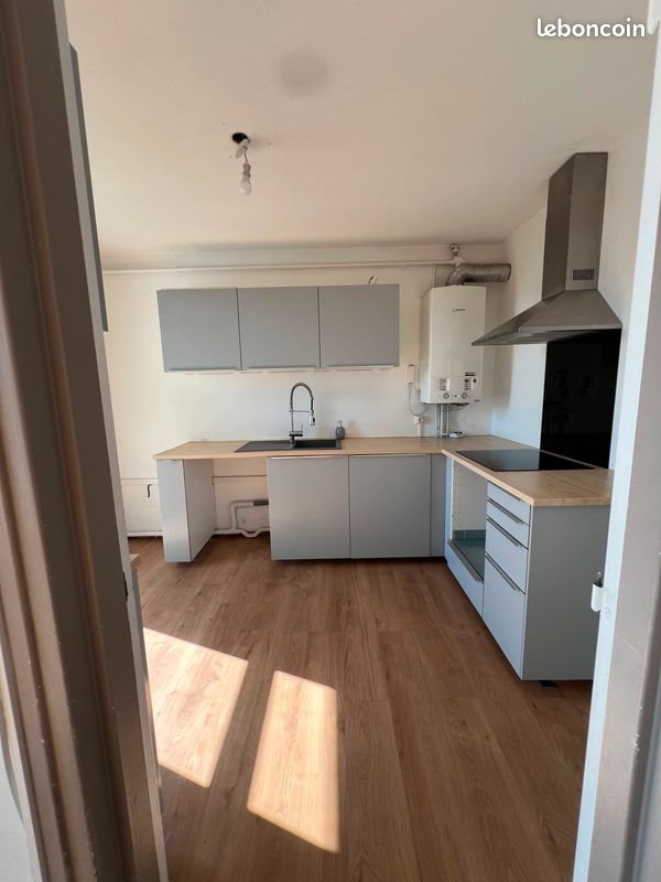 Appartement à louer, 73m², Vitrolles