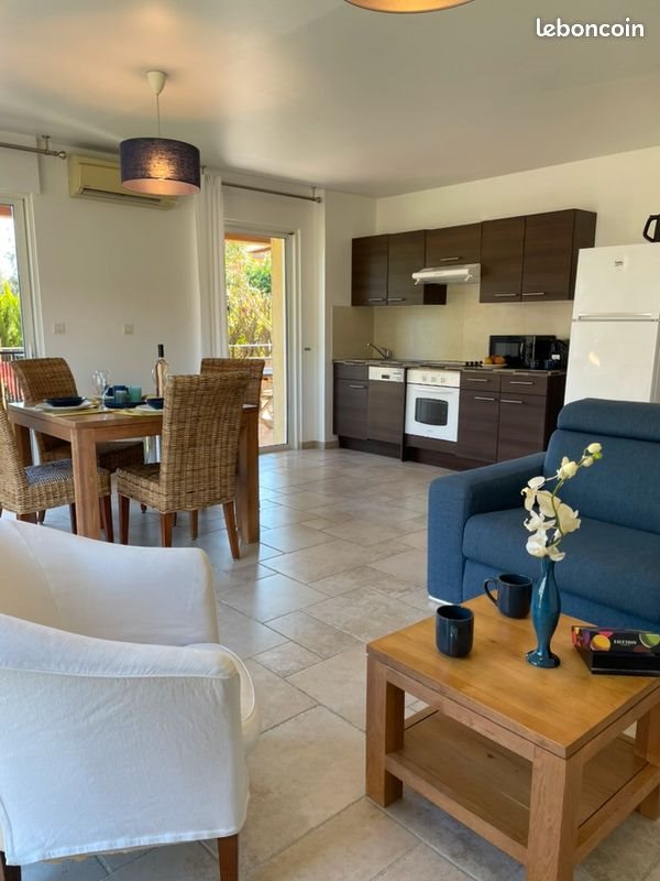 Appartement à louer, 50m², Montauroux