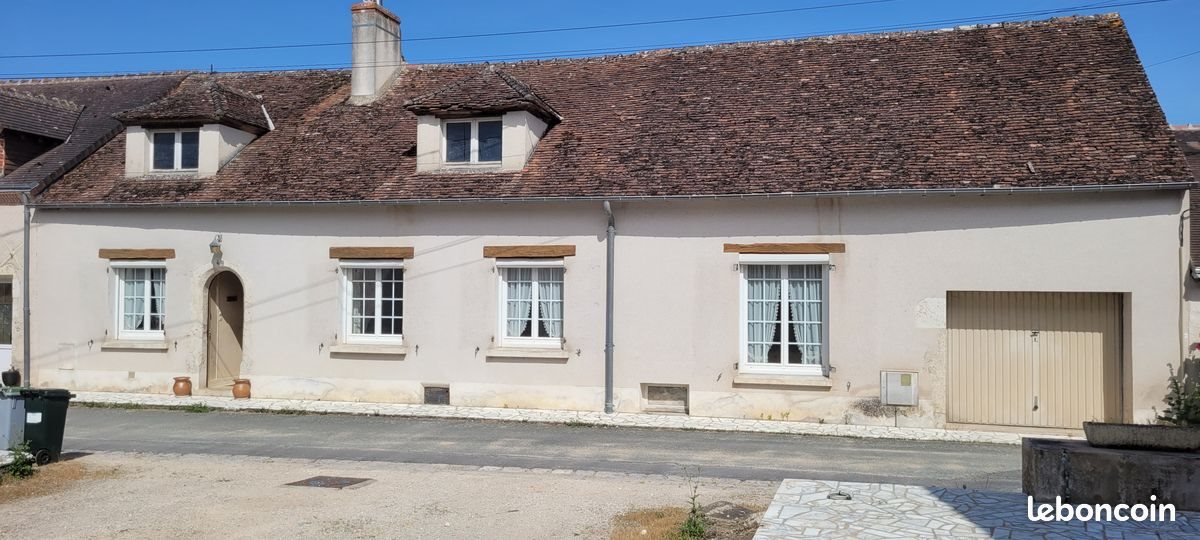 Maison à vendre, 75m², Saint-Claude-de-Diray