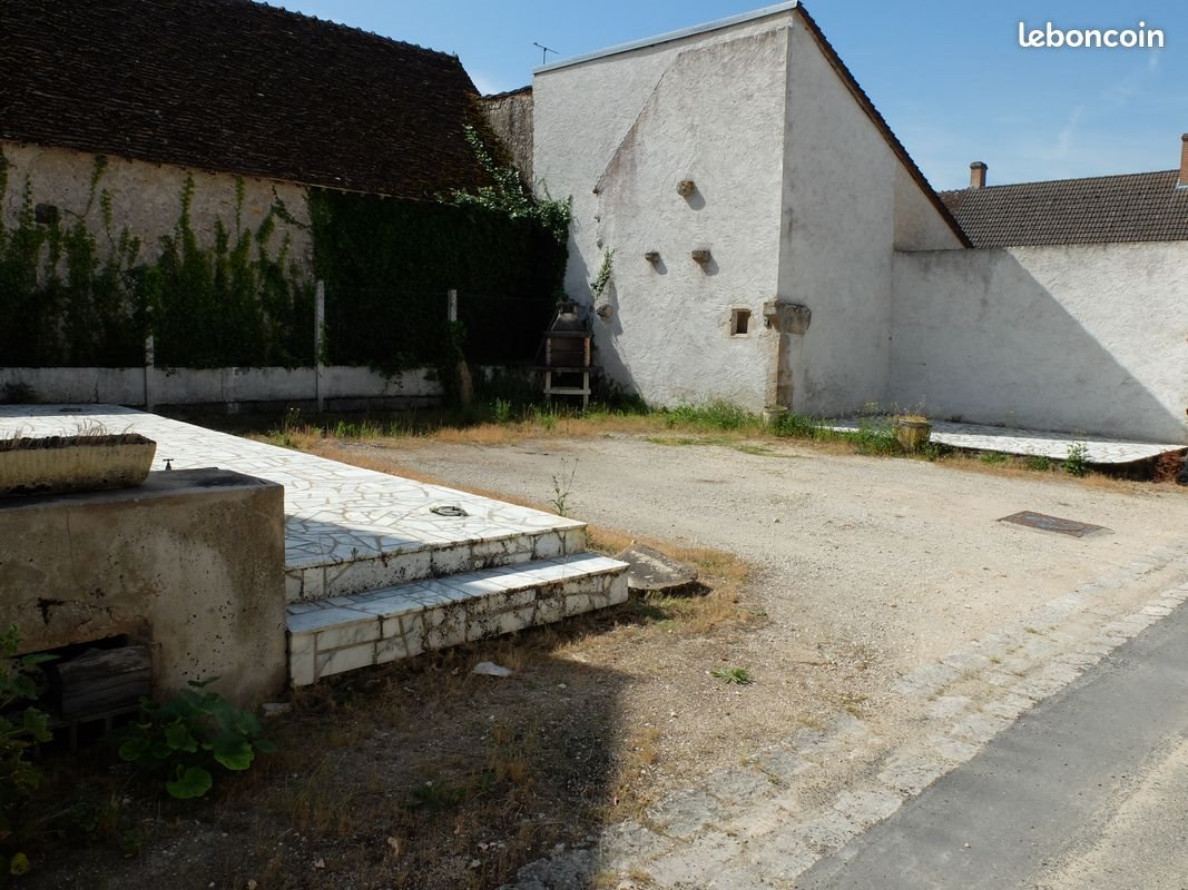 Maison à vendre, 75m², Saint-Claude-de-Diray