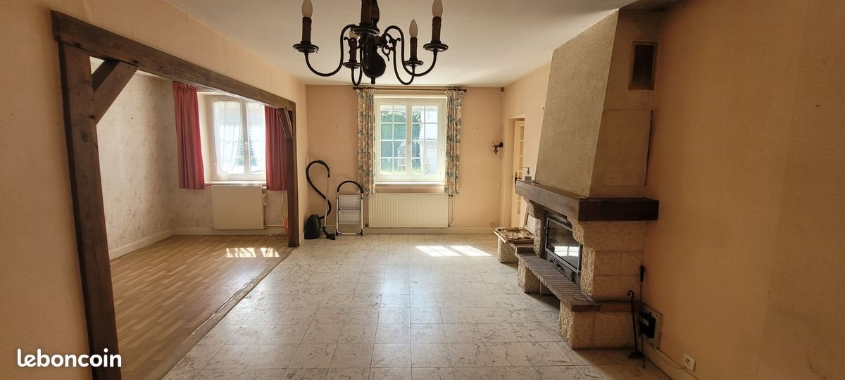 Maison à vendre, 75m², Saint-Claude-de-Diray