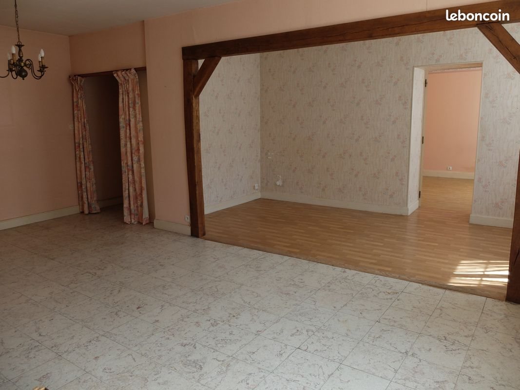 Maison à vendre, 75m², Saint-Claude-de-Diray