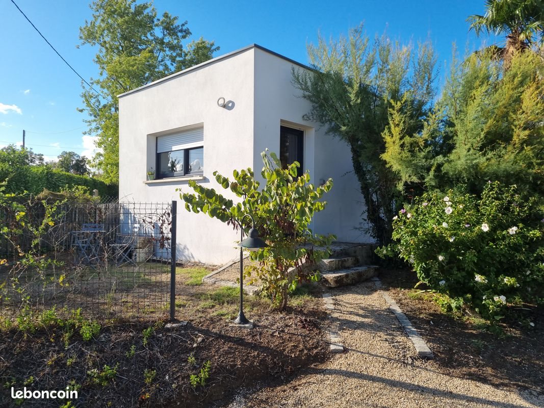Maison à louer, 20m², Saint-Georges-des-Coteaux