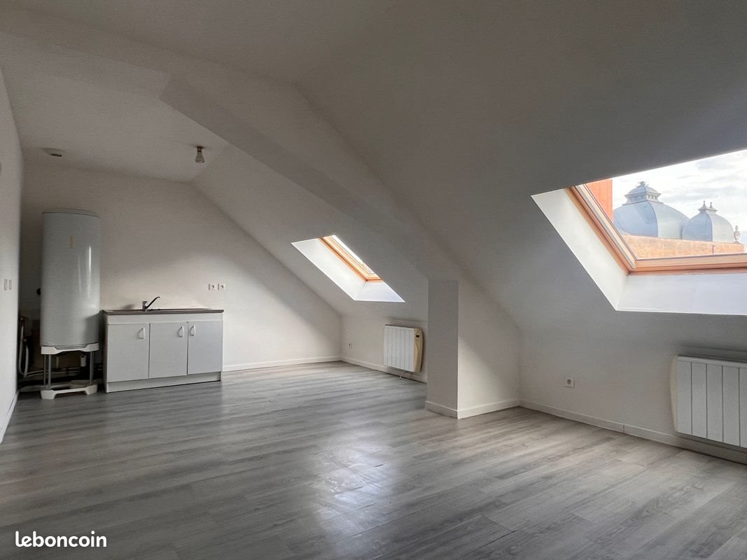 Appartement à louer, 40m², Denain