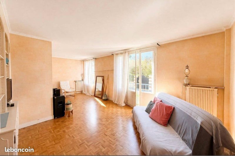 Appartement à louer, 68m², Versailles