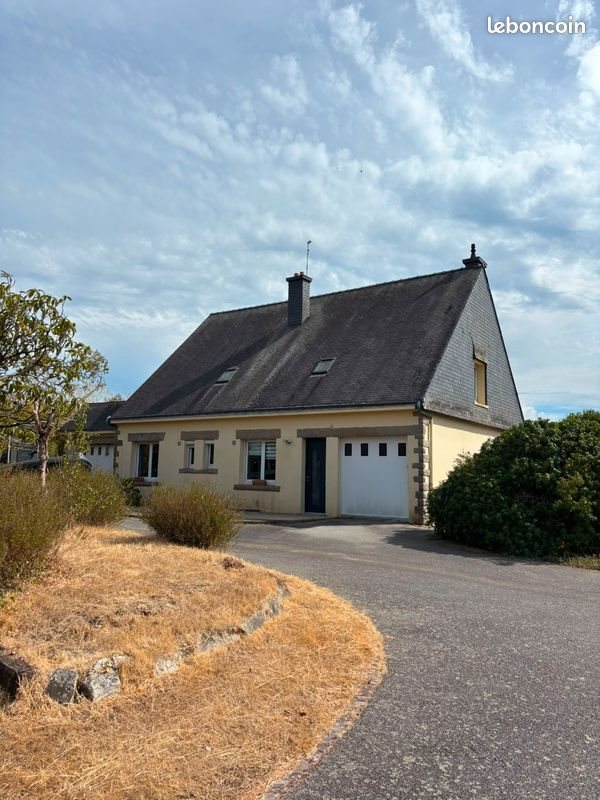Maison à vendre, 159m², Ambon