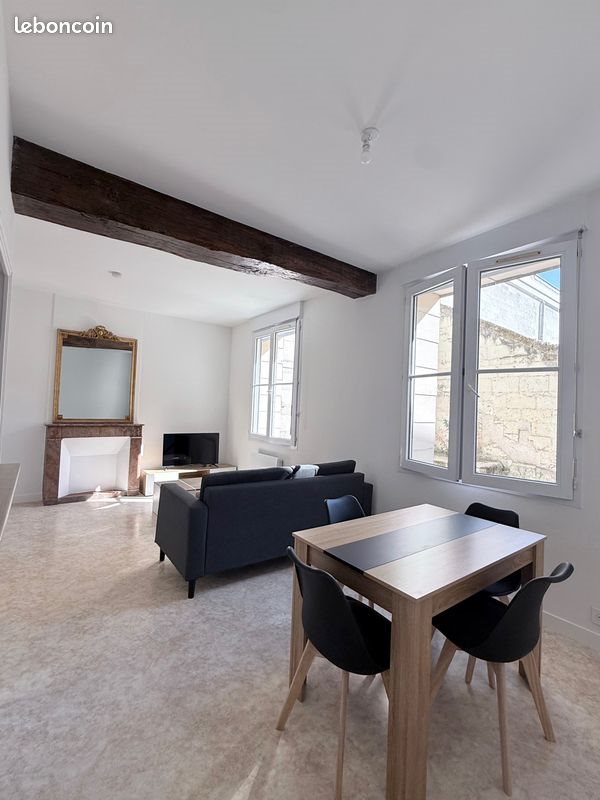 Appartement à louer, 43m², Saumur