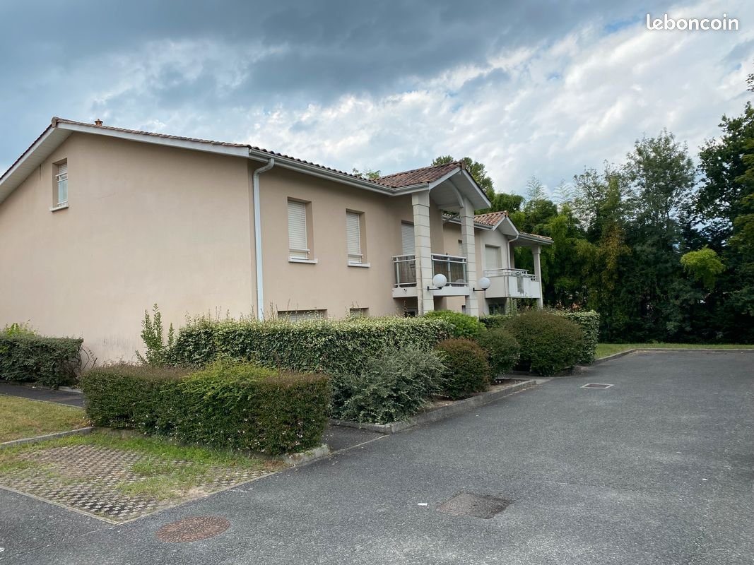 Appartement à louer, 42m², Pessac