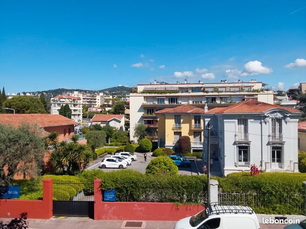 Appartement à louer, 65m², Nice