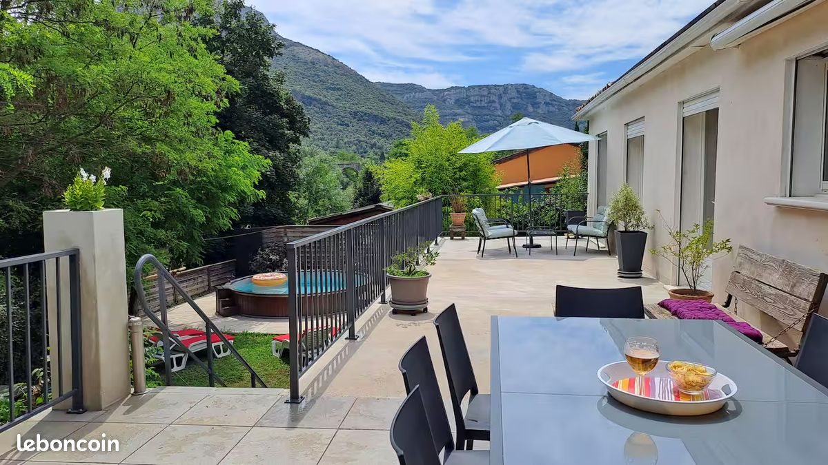 Maison à vendre, 150m², Sumène