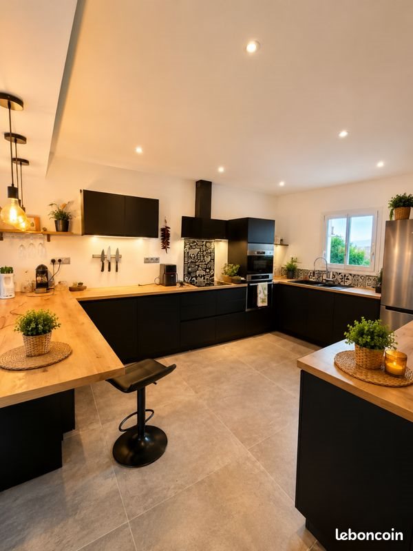 Maison à vendre, 170m², Marans
