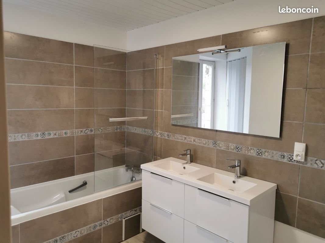 Maison à louer, 130m², Saint-Gaultier