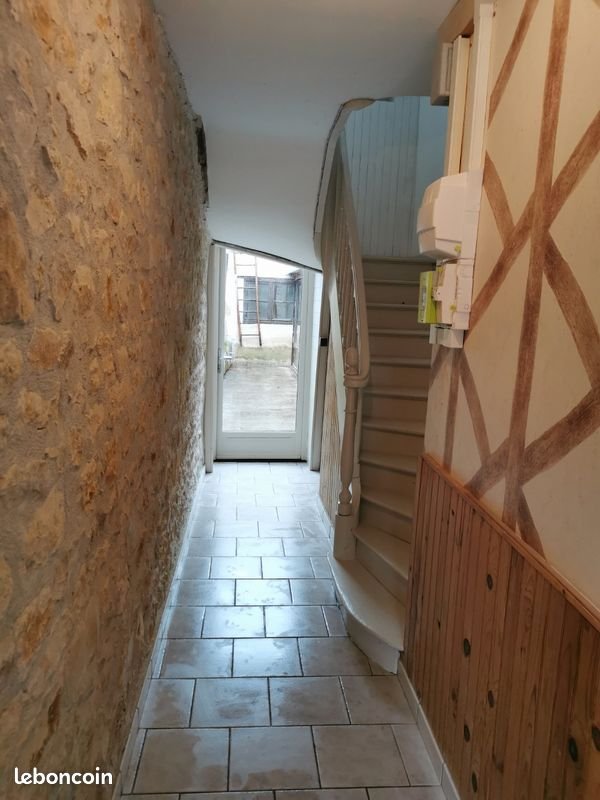 Maison à louer, 130m², Saint-Gaultier