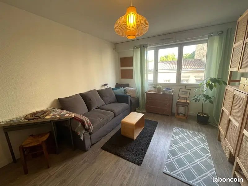 Appartement à louer, 24m², Bordeaux