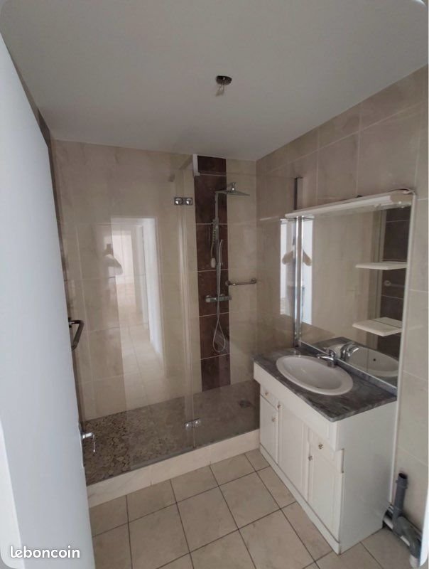 Appartement à louer, 60m², Saint-Chamond