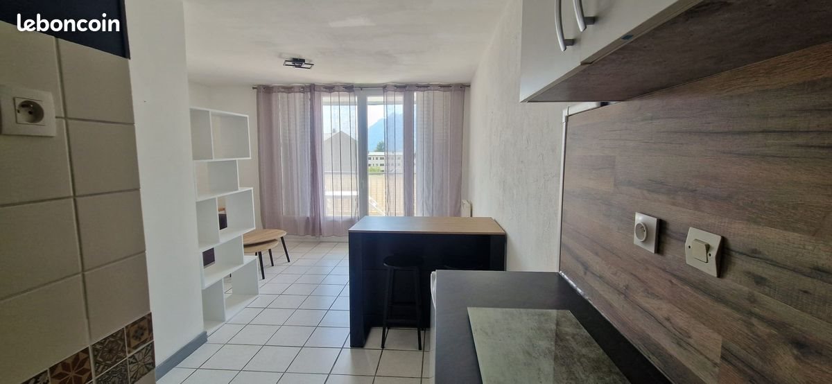 Appartement à louer, 26m², Albertville