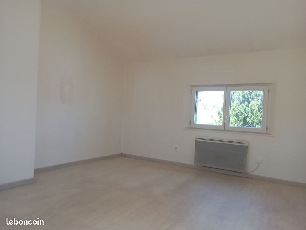 Appartement à louer, 20m², Saumur