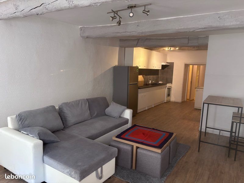 Appartement à louer, 60m², Peyruis