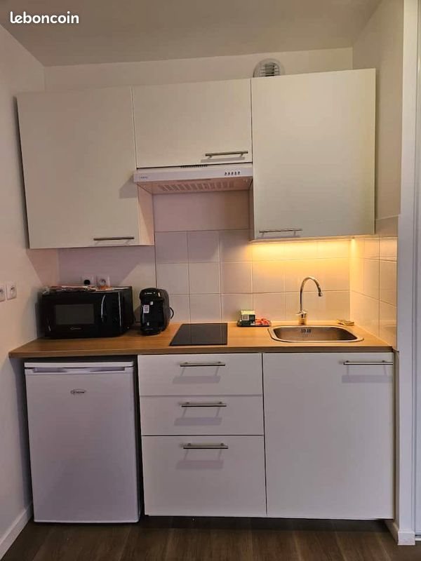 Appartement à louer, 27m², Bobigny