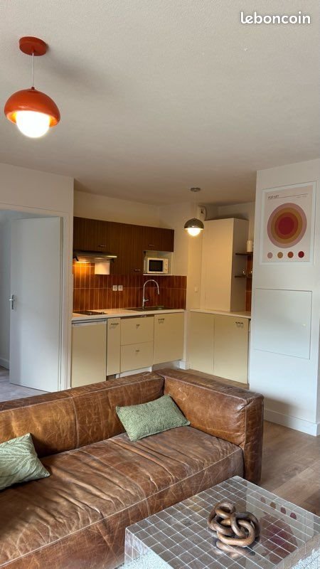 Appartement à louer, 45m², Lormont