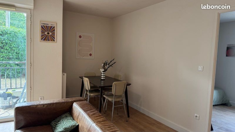 Appartement à louer, 45m², Lormont