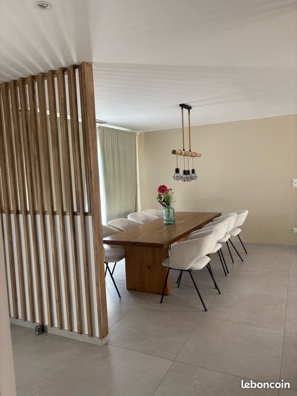Maison à louer, 140m², Entraigues-sur-la-Sorgue