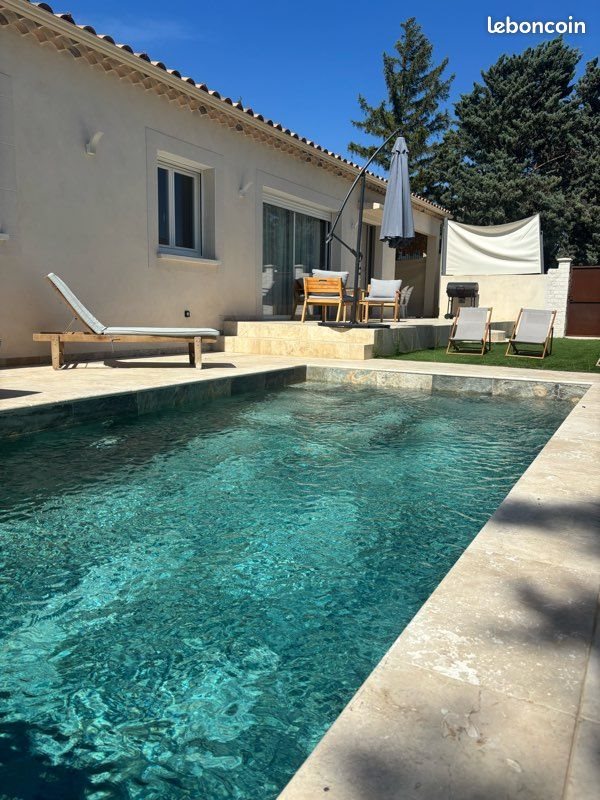 Maison à louer, 140m², Entraigues-sur-la-Sorgue
