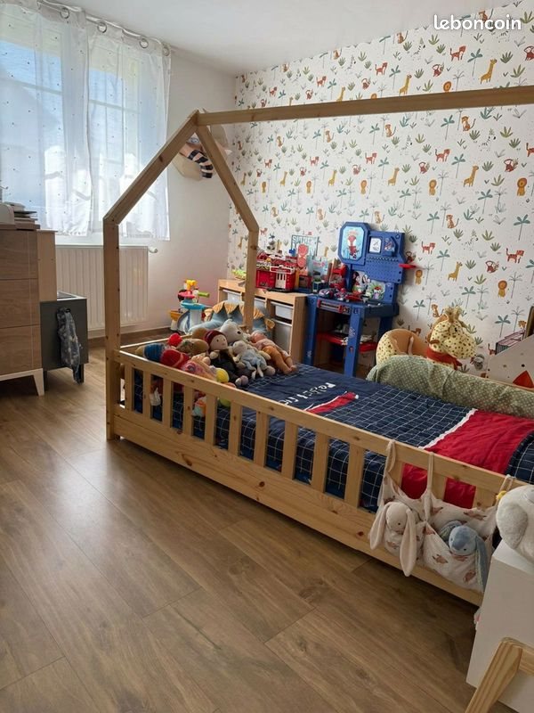 Maison à vendre, 76m², Dole