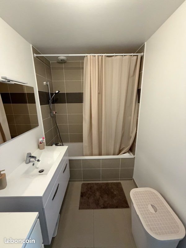 Appartement à louer, 84m², Bezannes